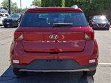 Used 2024 Hyundai Venue SEL image 5
