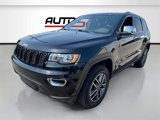 Used 2021 Jeep Grand Cherokee Limited w/ Luxury Group II image 3