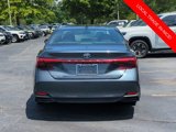 Used 2021 Toyota Avalon Limited image 4