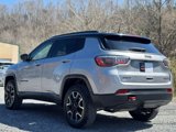 Used 2019 Jeep Compass Trailhawk image 2