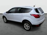 Used 2019 Ford Escape SE image 2
