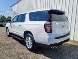 Used 2023 Chevrolet Suburban Premier image 4