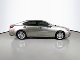 Used 2017 Lexus ES 350 image 4