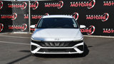 Used 2025 Hyundai Elantra SE w/ Cargo Package image 2