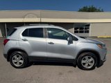 Used 2018 Chevrolet Trax LT w/ LT Convenience Package image 4