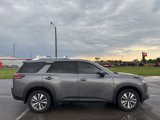 Used 2023 Nissan Pathfinder SL w/ Lighting Package (N92) image 5