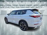 Used 2022 Mitsubishi Outlander SE image 4