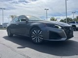 Used 2024 Nissan Altima 2.5 SV image 3