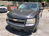 Used 2010 Chevrolet Suburban LT image 2