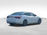 Used 2017 Nissan Maxima SR image 4