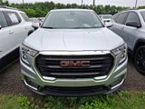 Used 2022 GMC Terrain SLE w/ Driver Convenience Package image 2
