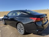 Used 2023 Nissan Altima 2.5 SV image 5