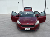 Used 2016 Ford Focus SE image 2