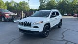Used 2017 Jeep Cherokee Sport image 2