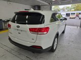 Used 2018 Kia Sorento LX image 5