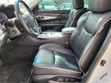 Used 2017 INFINITI Q70 L 3.7 image 3