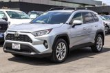 Used 2020 Toyota RAV4 XLE Premium image 3