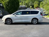 Used 2020 Chrysler Pacifica Limited w/ Tire & Wheel Group image 4