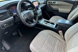 Used 2020 Ford Explorer XLT w/ Comfort Package image 2