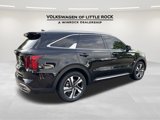 Used 2022 Kia Sorento EX w/ Panoramic Sunroof Package image 5