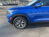 Used 2021 Kia Seltos SX w/ SX Sunroof Package image 3