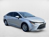 Used 2020 Toyota Corolla LE image 3