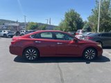 Used 2017 Nissan Altima 2.5 SV image 3