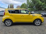 Used 2015 Kia Soul + image 2