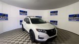 Used 2018 Nissan Rogue SV image 4