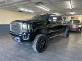 Used 2019 GMC Sierra 2500 Denali w/ Duramax Plus Package image 2
