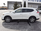 Used 2015 Nissan Rogue SL image 2