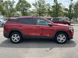 Certified 2022 GMC Terrain SLE w/ Driver Convenience Package image 4