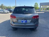 Used 2014 Volkswagen Touareg VR6 image 4