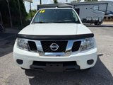 Used 2016 Nissan Frontier SV image 2