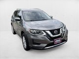 Used 2019 Nissan Rogue SV image 3