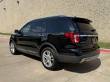 Used 2017 Ford Explorer Limited image 4