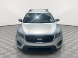 Used 2018 Kia Sorento LX image 2