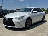 Used 2016 Toyota Camry SE image 3
