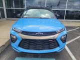 Used 2023 Chevrolet TrailBlazer RS w/ Sun and Liftgate Package image 2