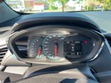 Used 2022 Chevrolet Trax LT w/ LT Convenience Package image 4