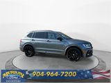 Used 2020 Volkswagen Tiguan SE R-Line image 2