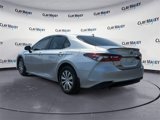Used 2022 Toyota Camry LE image 3