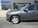 Used 2019 Toyota RAV4 XLE image 2