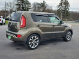 Used 2013 Kia Soul ! w/ Premium Pkg image 3