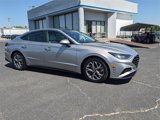 Used 2022 Hyundai Sonata SEL w/ Convenience Package image 2
