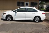 Used 2023 Toyota Corolla LE image 4