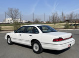 Used 1993 Ford Crown Victoria LX image 3