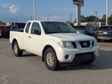 Used 2017 Nissan Frontier SV image 3