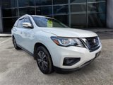 Used 2018 Nissan Pathfinder S image 2