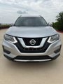 Used 2018 Nissan Rogue SV image 2